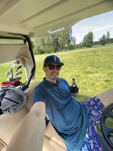 Я играю в гольф 