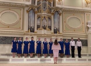 "Песни над Невой" (Государственная академическая Капелла, С.-Петербург)