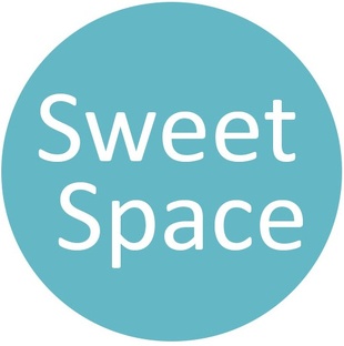 Sweets space. Капкейки фиолетовые. Sweets space. Sweets space. Капкейки.