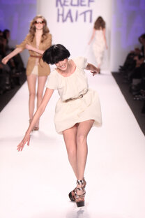 Падение на подиуме