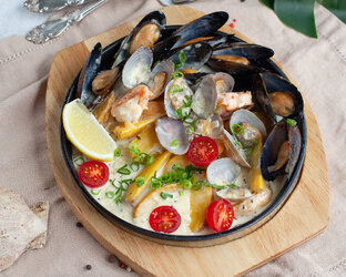 Блюда и морепродуктов 