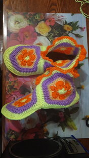 Следки,шапки,пинетки .