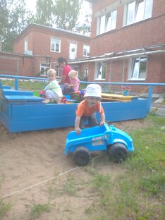 Проблемы общества и лайфхаки от многодетных родителей 😏