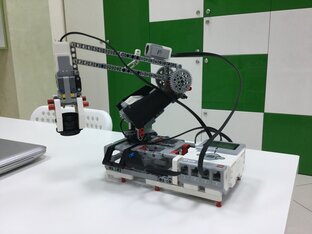 Форма 1 робототехника статистика. Соревновательный комплект Dobot 2020 Magician. Dobot cr20. Робототехника в Арктике. Полярный робот.