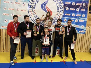 Команда Сертолово тренер Эмиль Имамов 