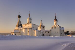 ЖЕМЧУЖНОЕ ОЖЕРЕЛЬЕ СЕВЕРНОЙ РУСИ