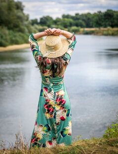  😃МЫ©ЛИ В©ЛУХ