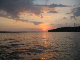 Море, солнце и немножко любви))