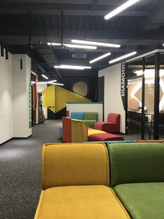 053 / QUANTUM / 500 М²