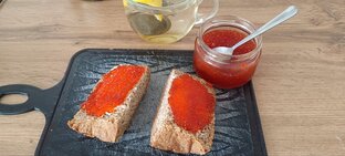Цены, ассортимент, качество.