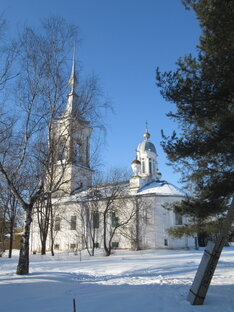 Церкви, соборы, иконы. Дворцы, усадьбы.