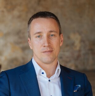 Статистика Дзен Павел Сивожелезов — эксперт по управленческому мастерству