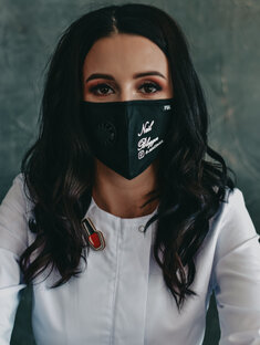 Логотип канала Маникюр и дизайн ногтей 💅🏻