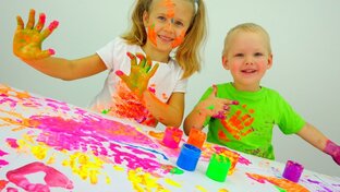 Рисование ЛАДОШКАМИ