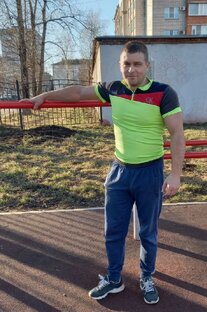 Тренировки на спортплощадке!!!!