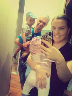 Как выживаем с двумя маленькими детьми без помощи родственников🤦‍♀️