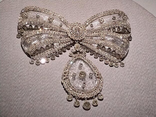 Сказки из мира драгоценностей