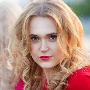 Александра Серёжникова