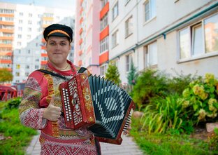 Статистика Дзен Гармонист Андрей Чешуин / Песни под гармонь!