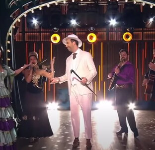 Из жизни звёзд