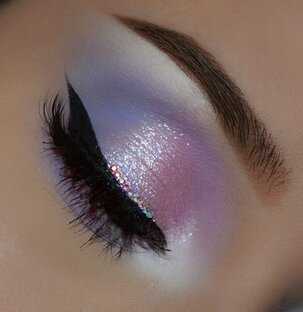 Видео: яркие макияжи