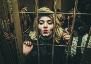 В банде только девушки