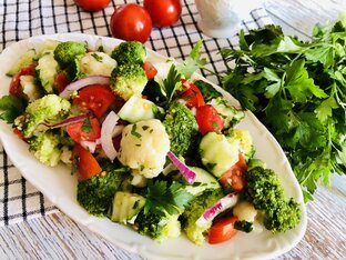 Салаты из овощей.