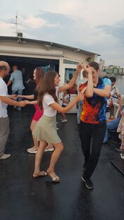 Однажды на теплоходе