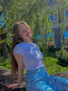 Дзен Алина с книгой статистика