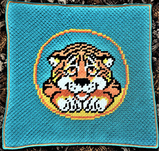 Вязаный детский плед Тигрёнок