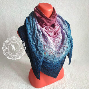 Шаль/Бактус/Палантин