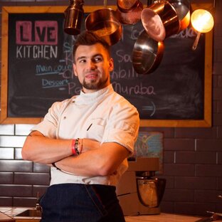 "У шамана три ноги"