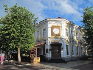 В городе