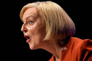 Велика Британия, а отступать-то куда?