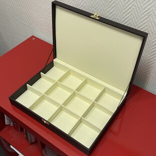 Шкатулки для украшений