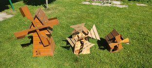 Своими руками.