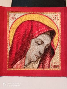 Вышитые иконы батюшки Валентина