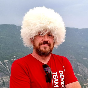 Статистика Дзен Кавказ с Валерием Белогуровым
