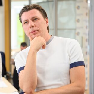 Статистика Дзен Юрий Гизатуллин 🚀 Бизнес и IT
