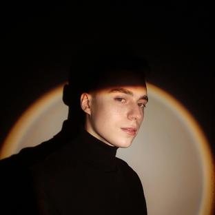 Статистика Дзен тгк: тасую по жизни 🌙