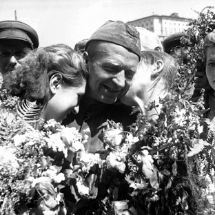 Статистика Дзен Народная история войны и мира