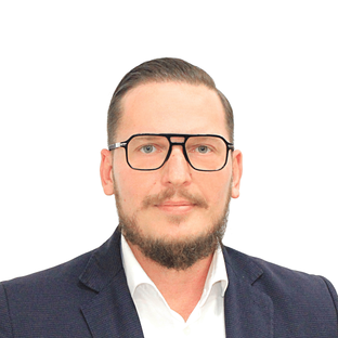 Статистика Дзен Команда международного адвоката Артура Кузнецова