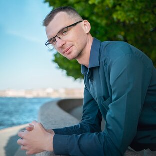 Статистика Дзен Антон Волков