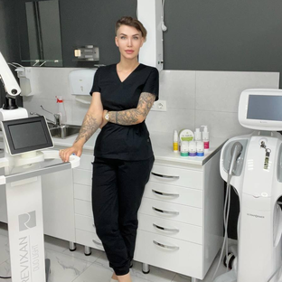 Статистика Дзен Clinic DK (Клиника ДК)