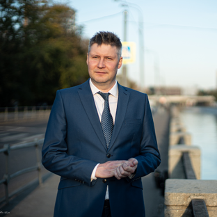 Дзен Держитесь правее статистика