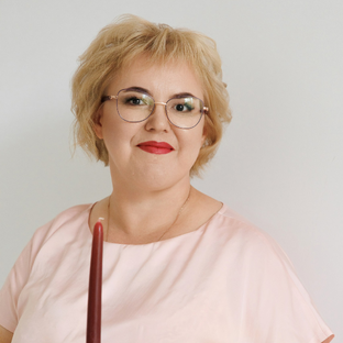Статистика Дзен Елена Филиппова рунолог