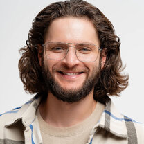 друзья кинули юмор. отошла на 5 минут табличка. конец рабочей смены. если через пять минут не вернусь подождите ещё. через 2 минуты напишу.