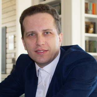 Статистика Дзен Денис Гатилов: продажи через нейроконтент и автоворонки
