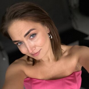 Статистика Дзен Алена Ефанова • Психолог для женщин •Про отношения и деньги 