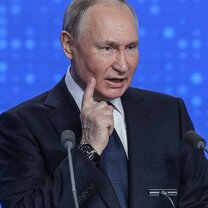 включи гражданки. энн хэтэуэй агент. включи гражданки. что включает в себя правовой статус. включи гражданки.